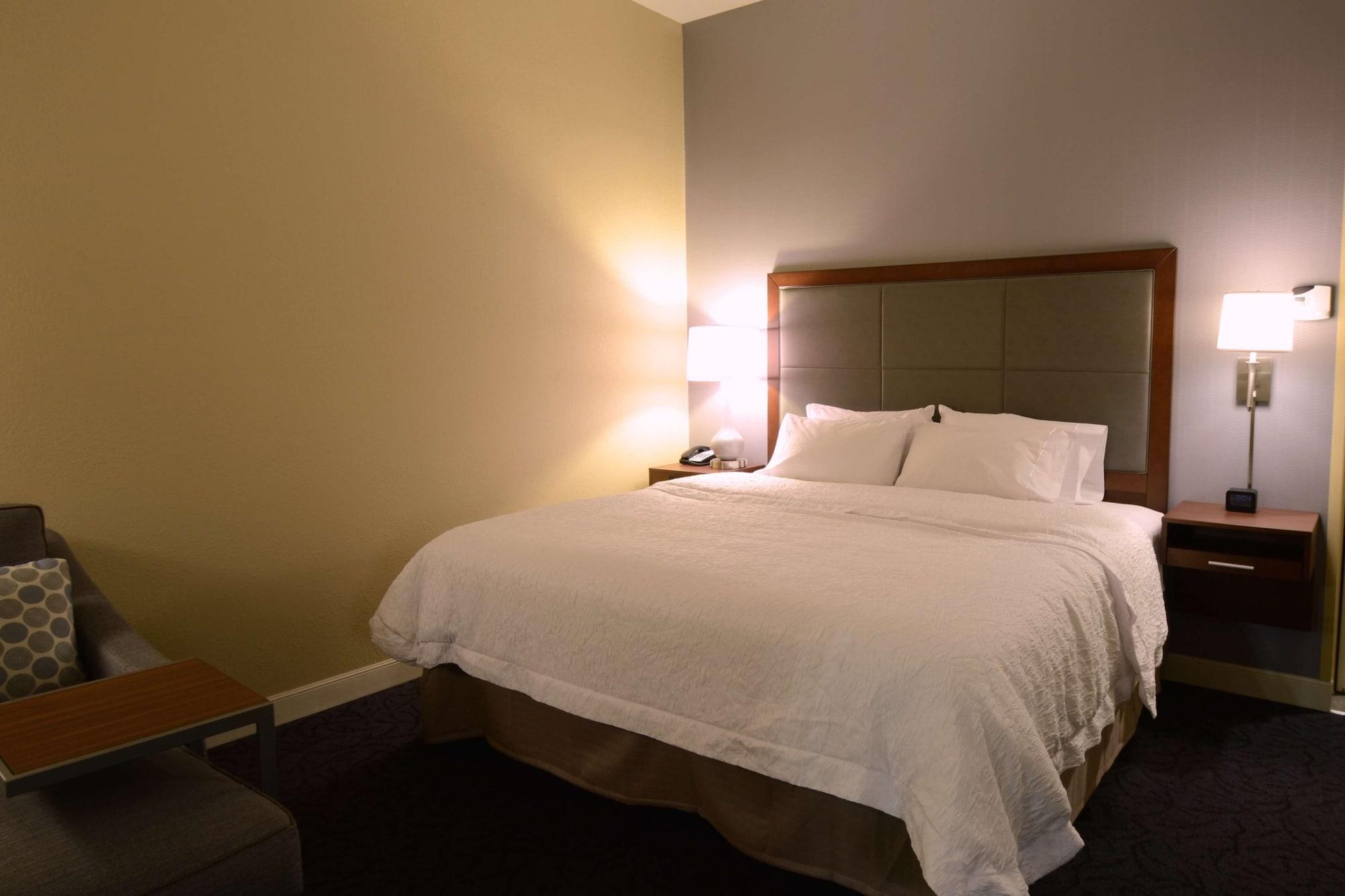 Hampton Inn & Suites Cazenovia, Ny Екстер'єр фото