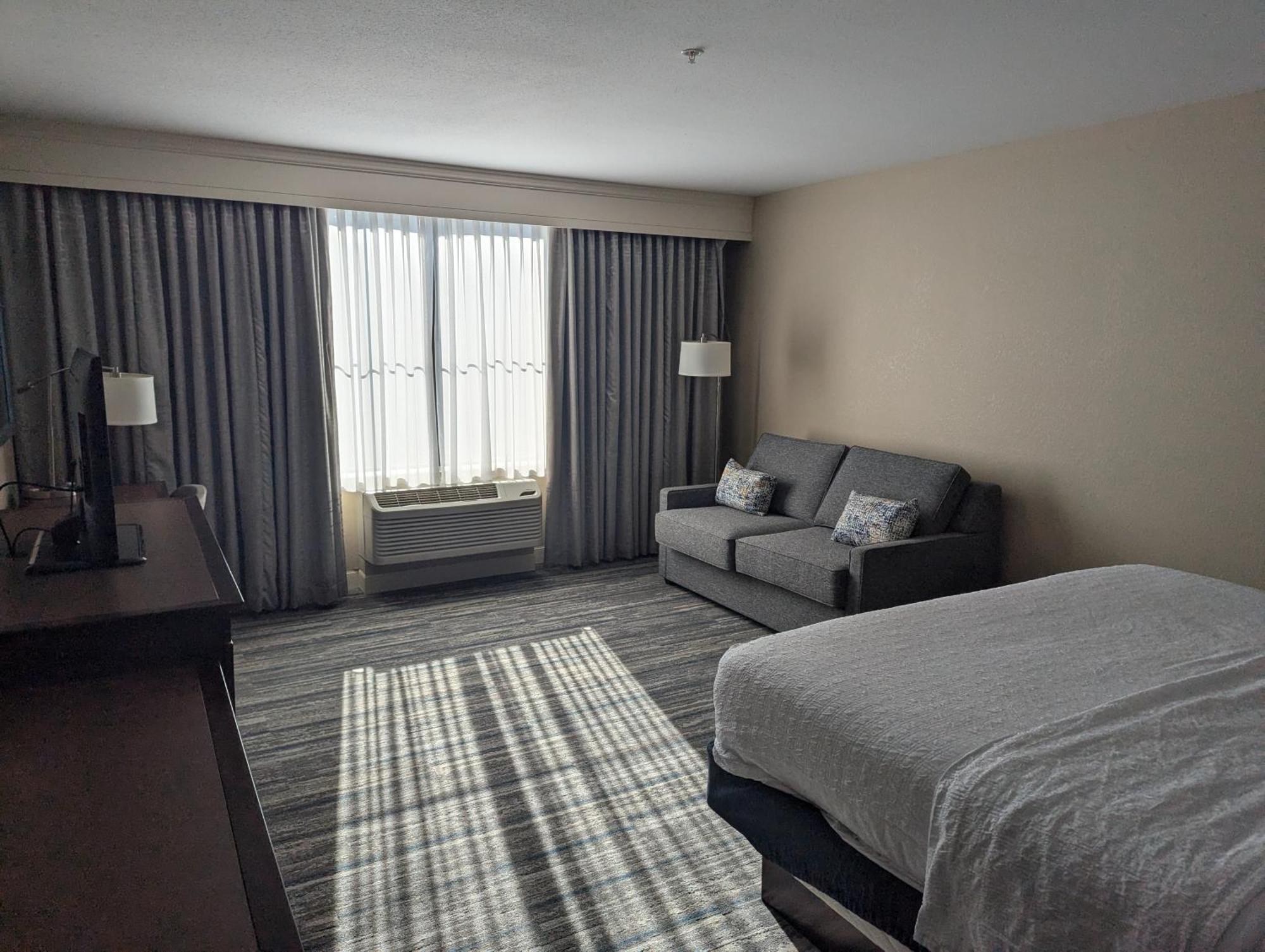 Hampton Inn & Suites Cazenovia, Ny Екстер'єр фото